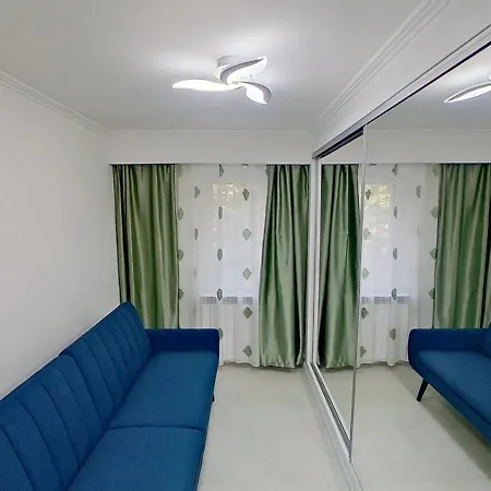 Lucky Apartment Adjud Exterior photo